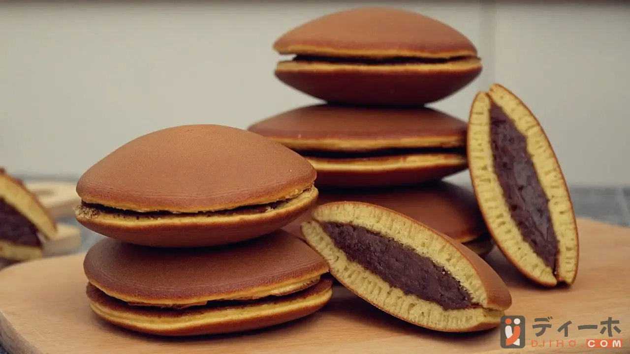 Dorayaki - Bánh ngọt nổi tiếng